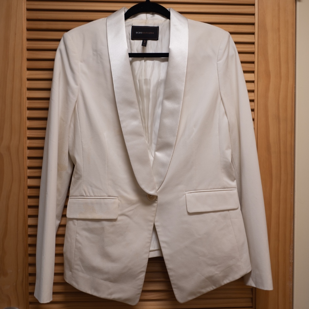 BCBGMaxAzria Tuxedo Blazer